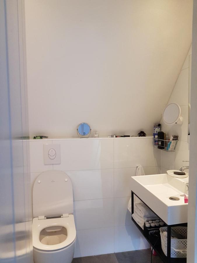 Apartamento "Het Steechje" In Ie Bij Schiermonnikoog En Ameland Ee Exterior foto